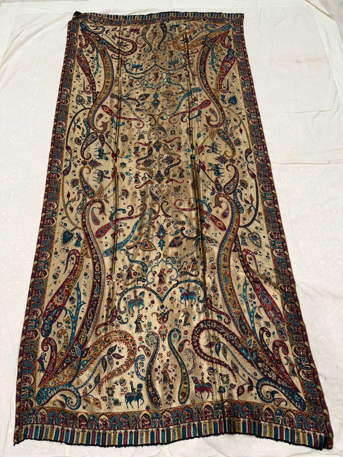 Darbar Moonlight Shawl